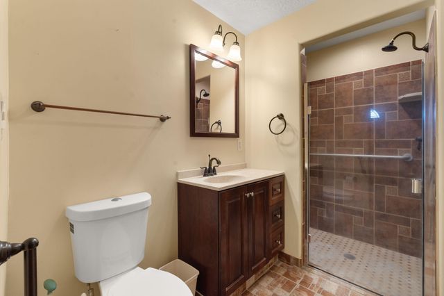 1704 13th Street SE, Rio Rancho, NM 87124