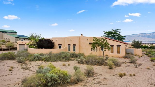 1704 13th Street SE, Rio Rancho, NM 87124