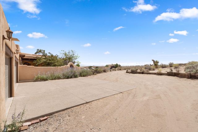 1704 13th Street SE, Rio Rancho, NM 87124
