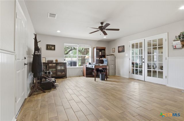 642 Phantom Rider Trail, Spring Branch, TX 78070