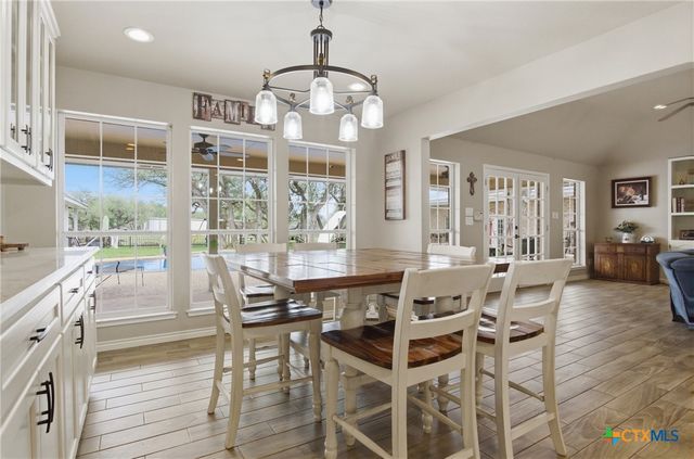 642 Phantom Rider Trail, Spring Branch, TX 78070