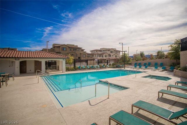 9 Alamere Falls Drive, Las Vegas, NV 89138