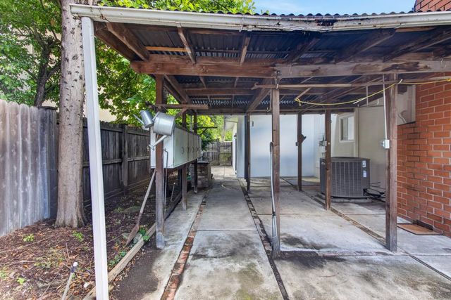 10001 LA PLACITA Dr, Rancho Cordova, CA 95670