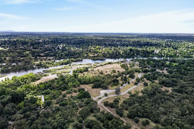 10001 LA PLACITA Dr, Rancho Cordova, CA 95670