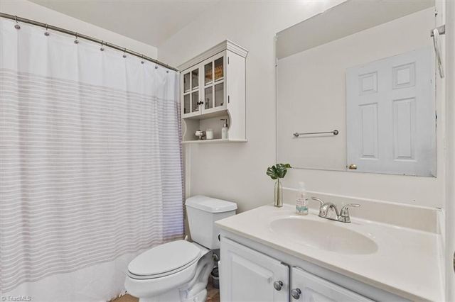 754 Hitchcock Way, High Point, NC 27265