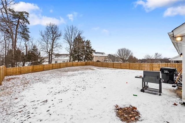 754 Hitchcock Way, High Point, NC 27265