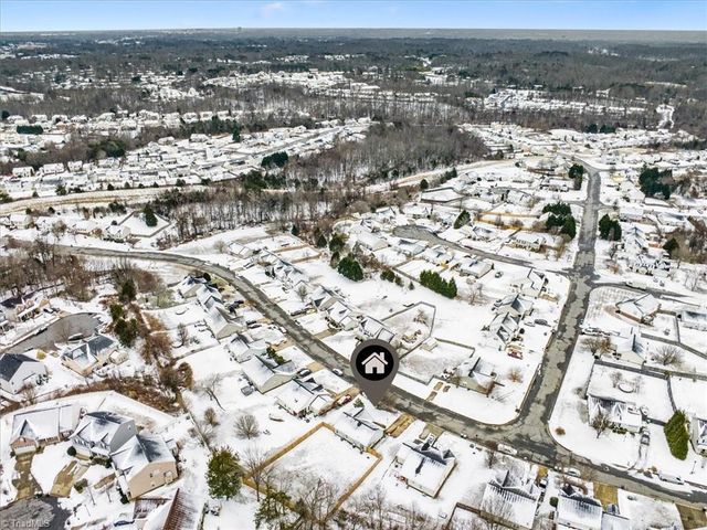 754 Hitchcock Way, High Point, NC 27265