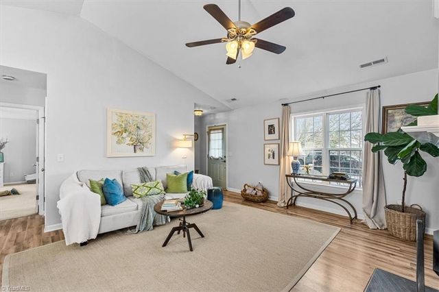 754 Hitchcock Way, High Point, NC 27265