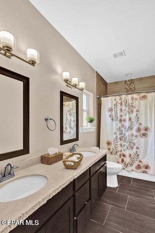 172 N MANZANITA Drive, El Paso, TX 79928