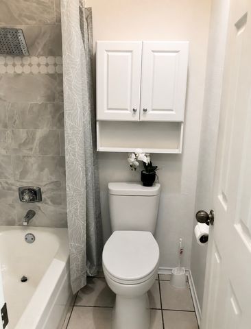 9600 Royal Lane 201, Dallas, TX 75243
