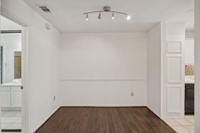 9600 Royal Lane 201, Dallas, TX 75243