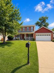 449 Chelsea Drive, St Charles, MO 63304