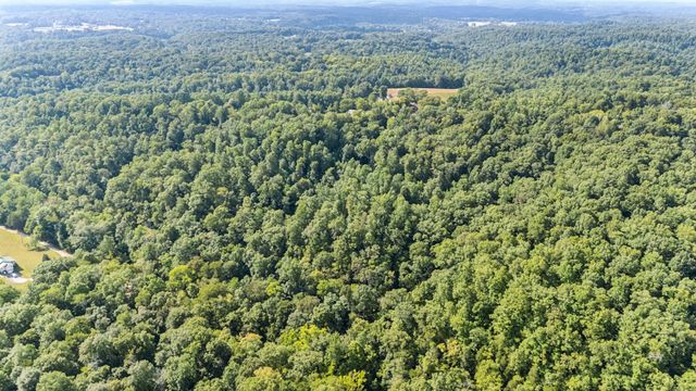 3085 Hwy 47 N, White Bluff, TN 37187