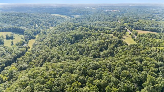 3085 Hwy 47 N, White Bluff, TN 37187