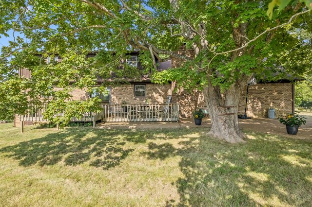 3085 Hwy 47 N, White Bluff, TN 37187