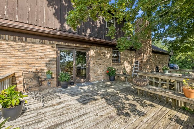 3085 Hwy 47 N, White Bluff, TN 37187