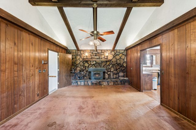 3085 Hwy 47 N, White Bluff, TN 37187