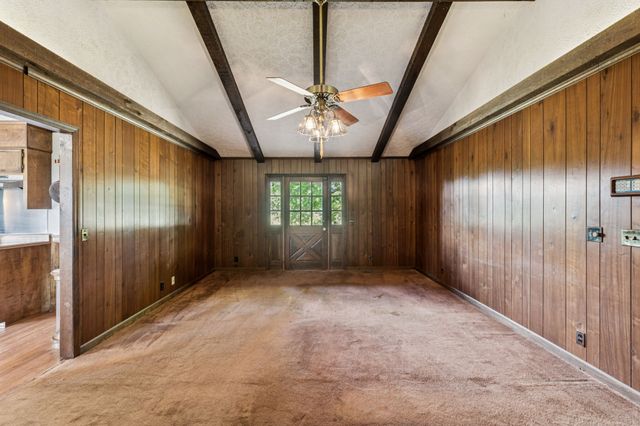 3085 Hwy 47 N, White Bluff, TN 37187