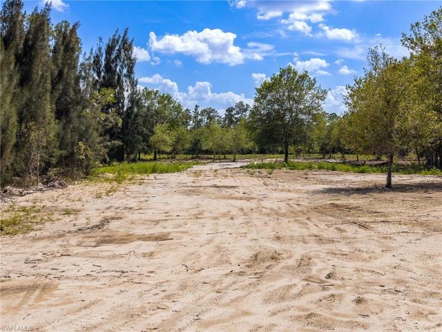 11540 Fox Hill RD, North Fort Myers, FL 33917
