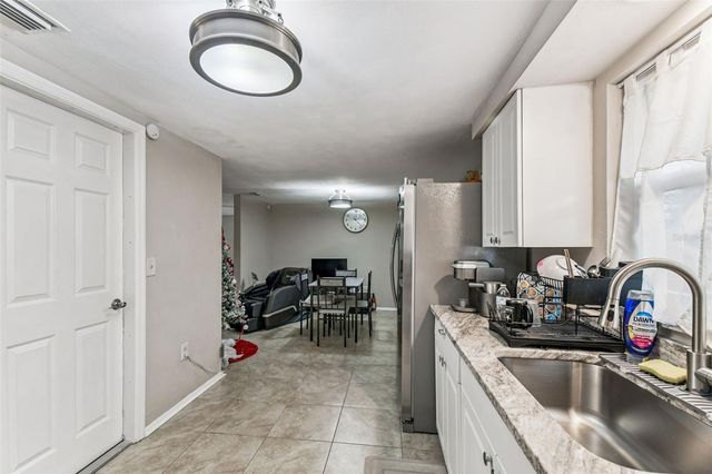 7810 BIRCHWOOD DR, Port Richey, FL 34668