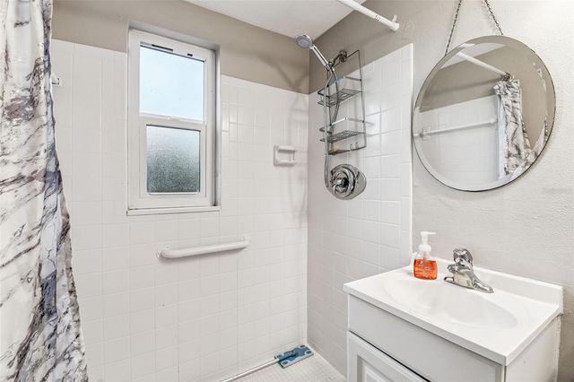 7810 BIRCHWOOD DR, Port Richey, FL 34668