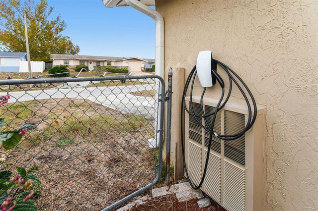 7810 BIRCHWOOD DR, Port Richey, FL 34668