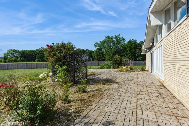 14810 W Hickory Road, Zion, IL 60099