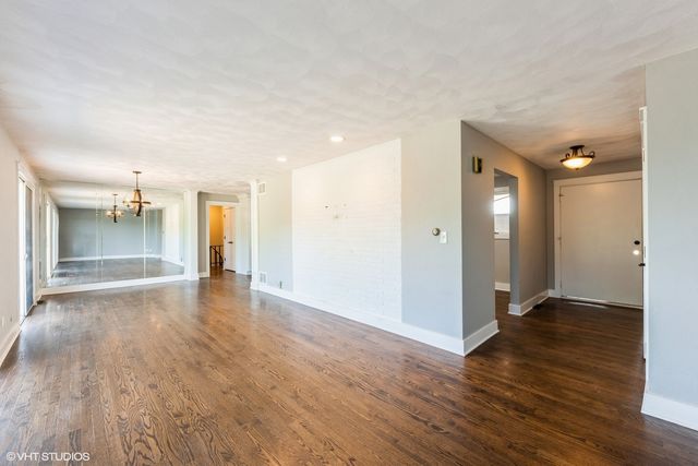 14810 W Hickory Road, Zion, IL 60099