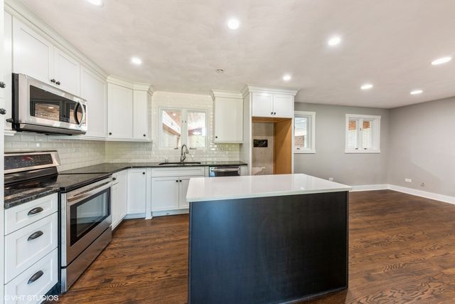 14810 W Hickory Road, Zion, IL 60099