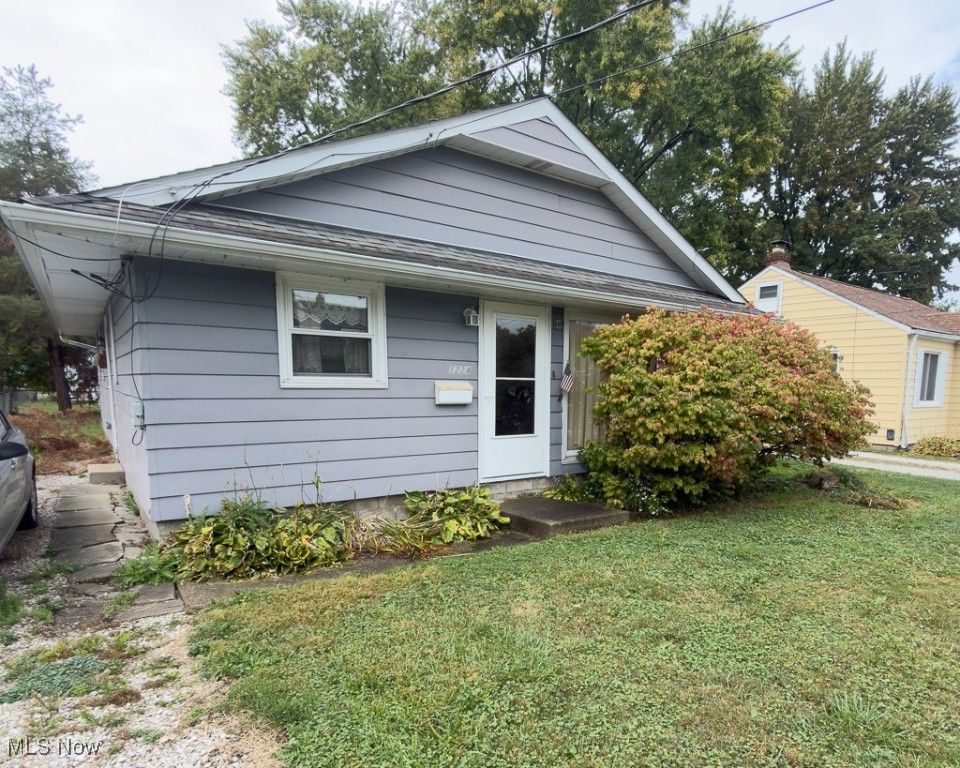 1224 E 351st Street, Eastlake, OH 44095