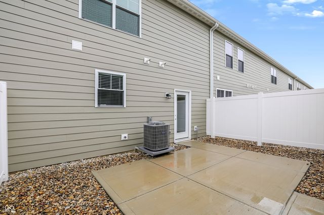 2702 Smith Road, Plainfield, IN 46168