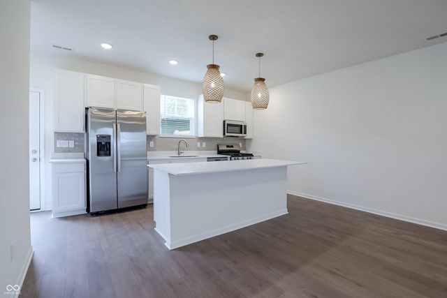 2702 Smith Road, Plainfield, IN 46168