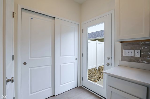 2702 Smith Road, Plainfield, IN 46168