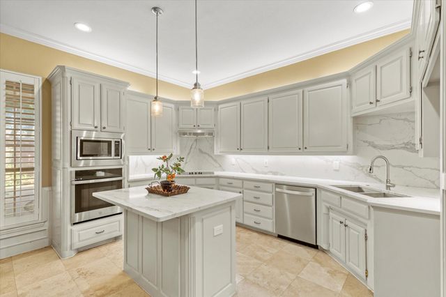 6825 Oak Park Lane, Plano, TX 75023