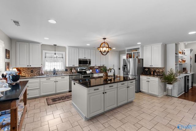 107 Lazy River Court, Harvest, AL 35749