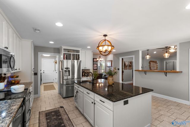 107 Lazy River Court, Harvest, AL 35749