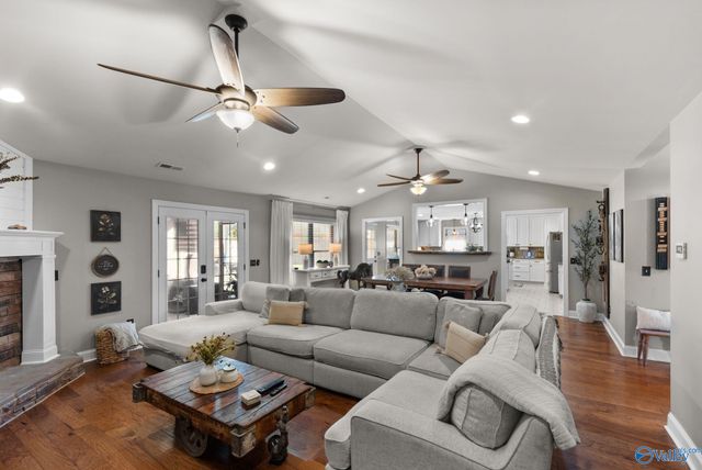 107 Lazy River Court, Harvest, AL 35749