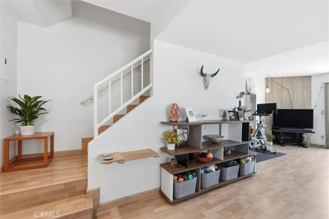 1355 Loma Avenue 310, Long Beach, CA 90804