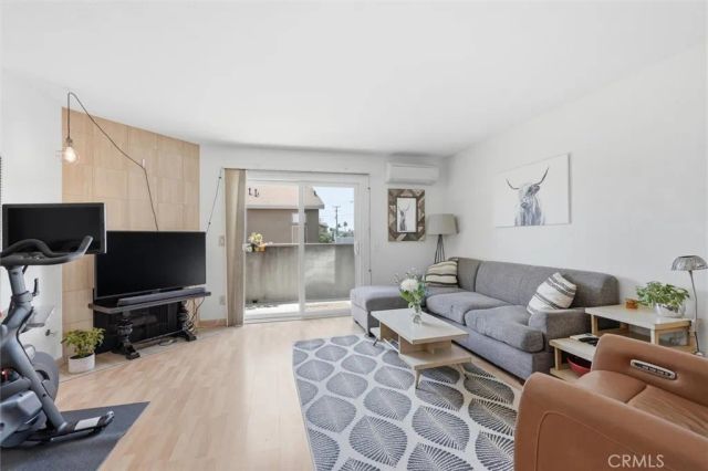 1355 Loma Avenue 310, Long Beach, CA 90804