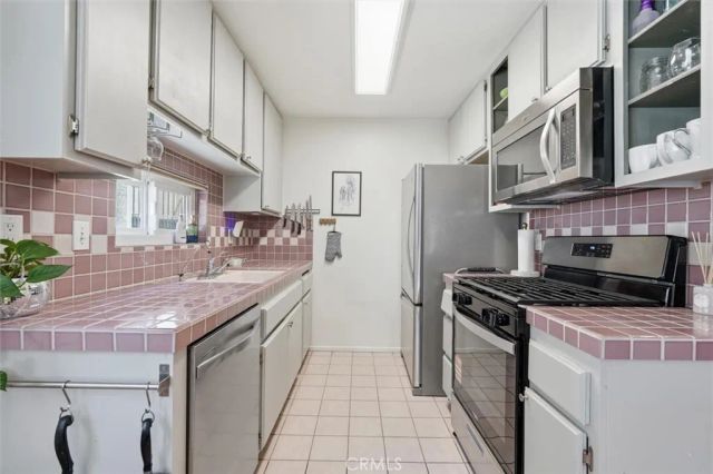 1355 Loma Avenue 310, Long Beach, CA 90804