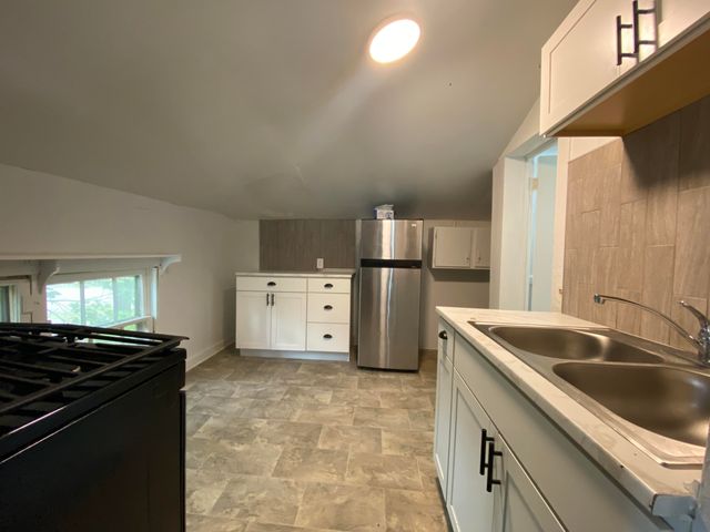 515 Locust Street, Kalamazoo, MI 49007