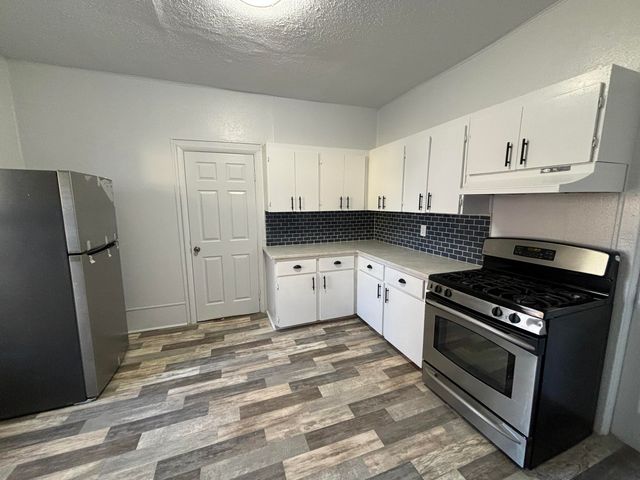 515 Locust Street, Kalamazoo, MI 49007