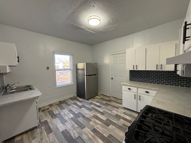 515 Locust Street, Kalamazoo, MI 49007