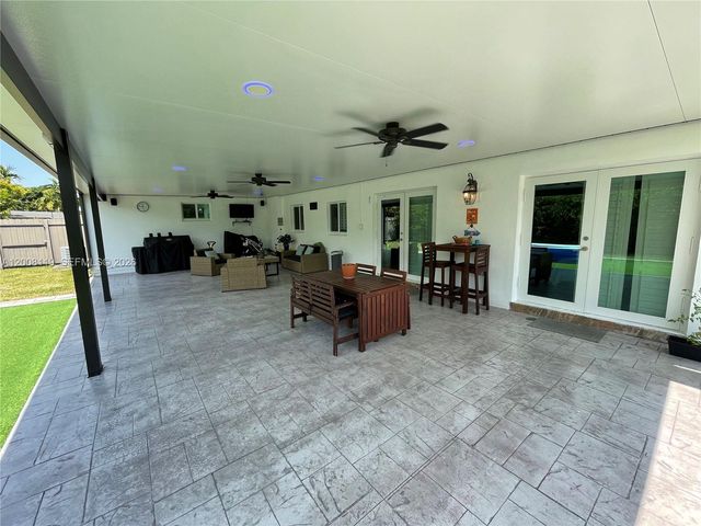 4161 SW 102nd Ave, Miami, FL 33165