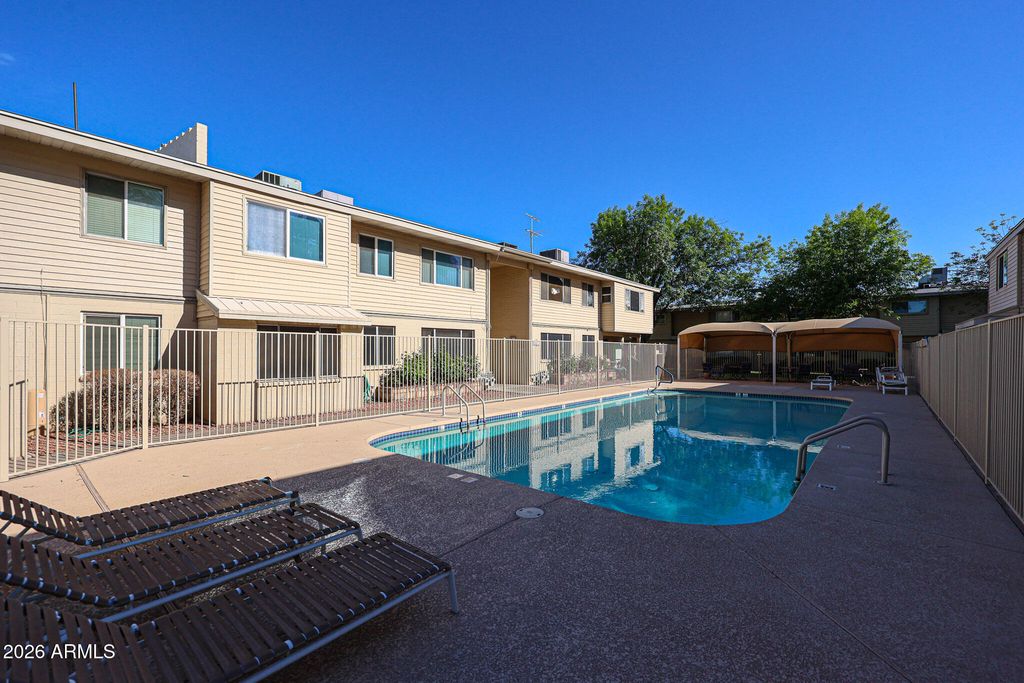 2605 W ROSE Lane B-202, Phoenix, AZ 85017 — photo 3