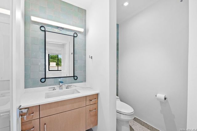 4001 N New Braunfels APT 302A, San Antonio, TX 78209