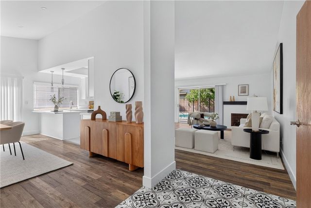 7639 Faust, West Hills, CA 91304