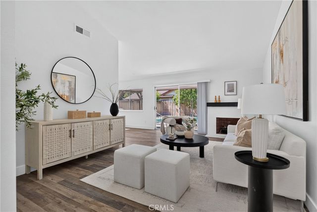 7639 Faust, West Hills, CA 91304
