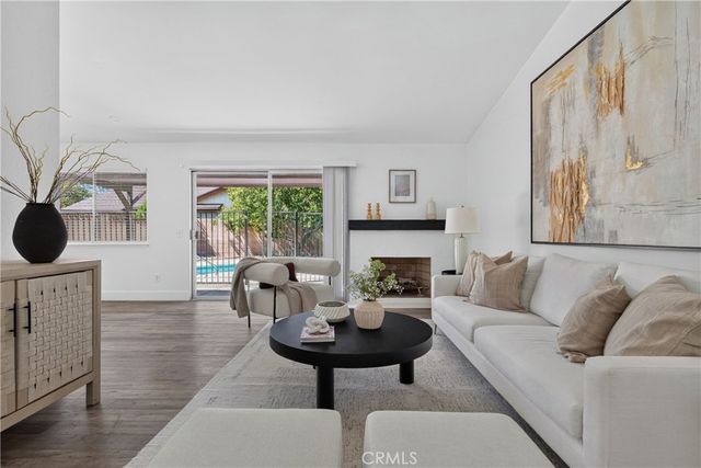 7639 Faust, West Hills, CA 91304