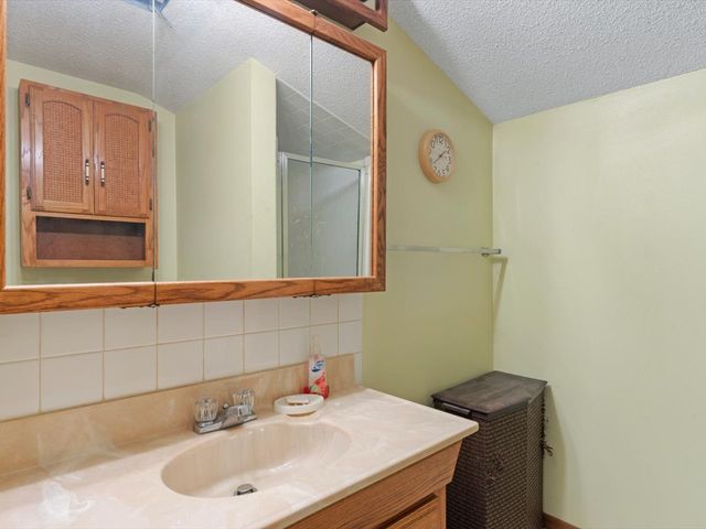 4220 18th Avenue, Moline, IL 61265